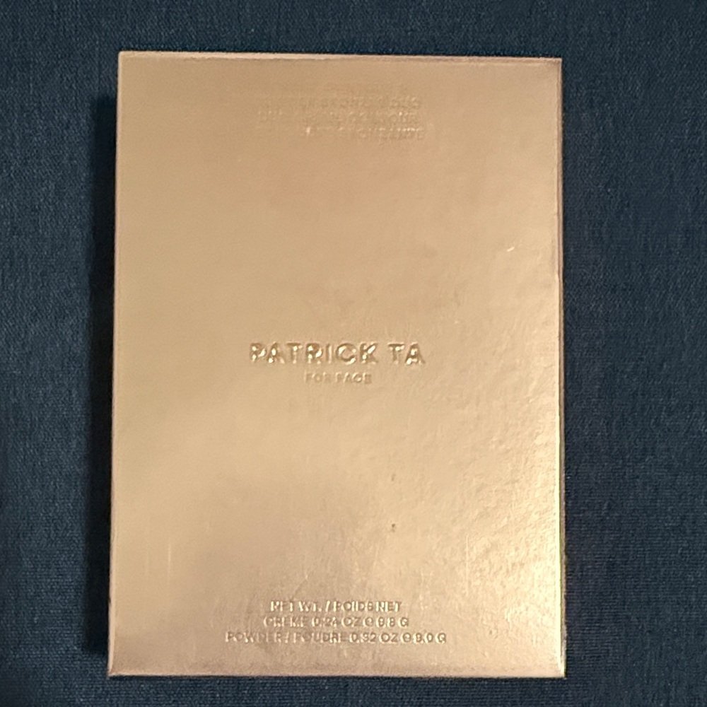 Patrick Ta crème contour & powder bronzer, She’s Bronzed ( warm medium)